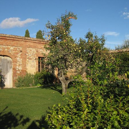 Fattoria Monastero Sant'Anna In Camprena Villa Пиенца Екстериор снимка