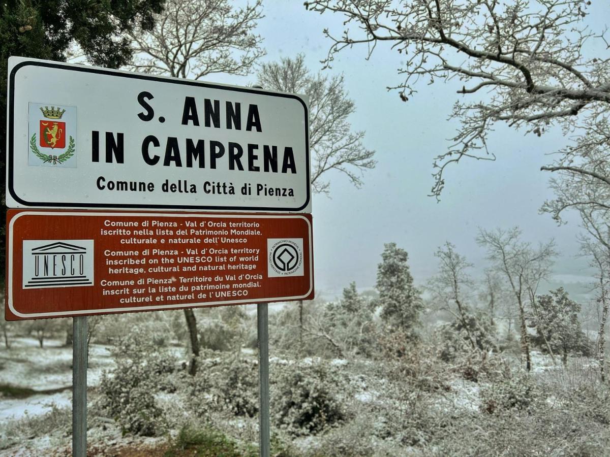 Monastero Sant'Anna In Camprena Villa Пиенца Екстериор снимка