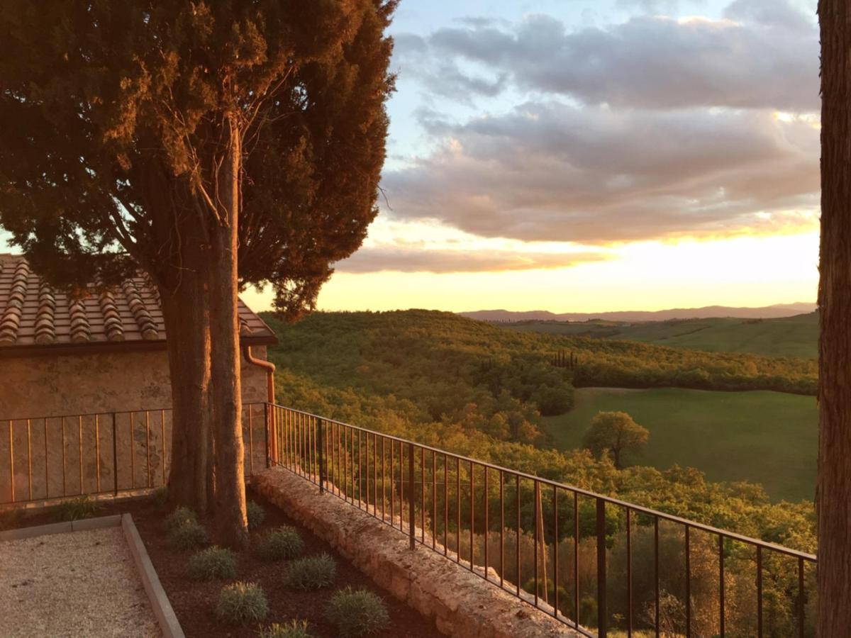 Fattoria Monastero Sant'Anna In Camprena Villa Пиенца Екстериор снимка