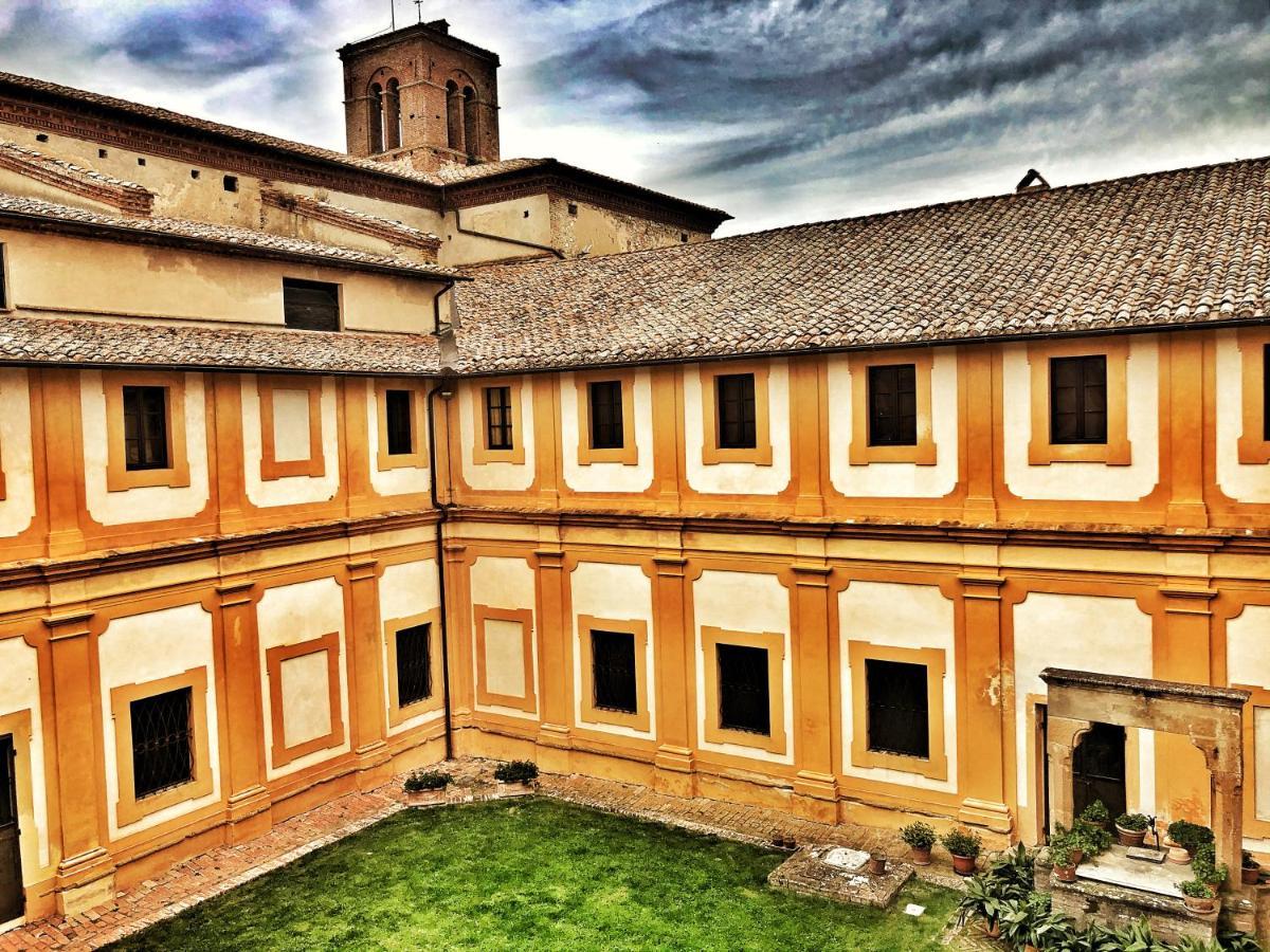 Monastero Sant'Anna In Camprena Villa Пиенца Екстериор снимка